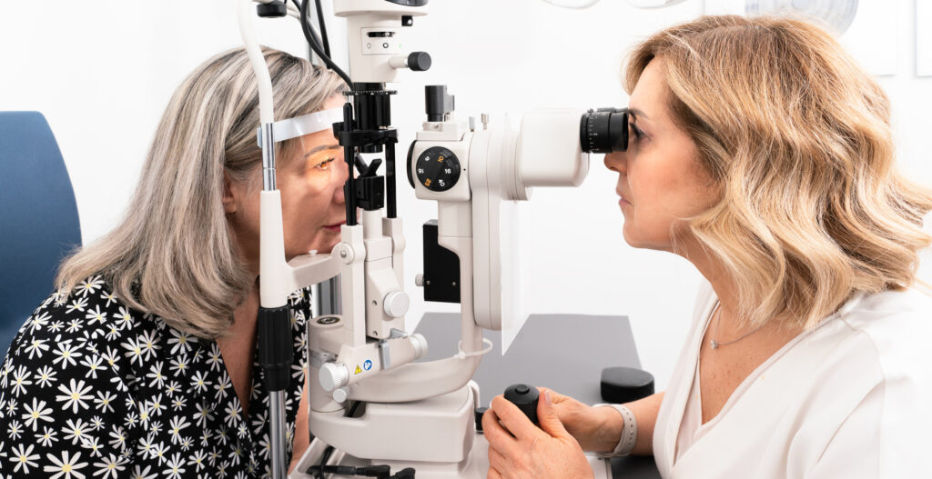 Eye Doctor Near Leisuretowne, NJ